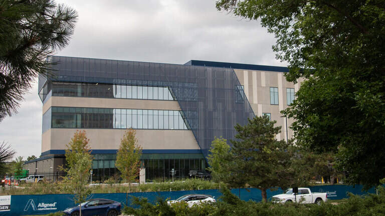 Data centers emerge as key issue in Illinois governor race