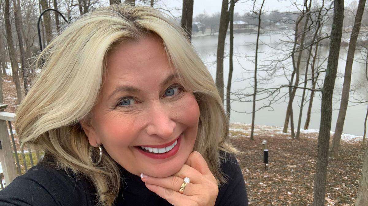 Belleville News-Democrat columnist Michelle Meehan Schrader still has unanswered questions about the untimely demise of her goldfish, Sally, when she was 9 years old. The “case” remains unsolved.