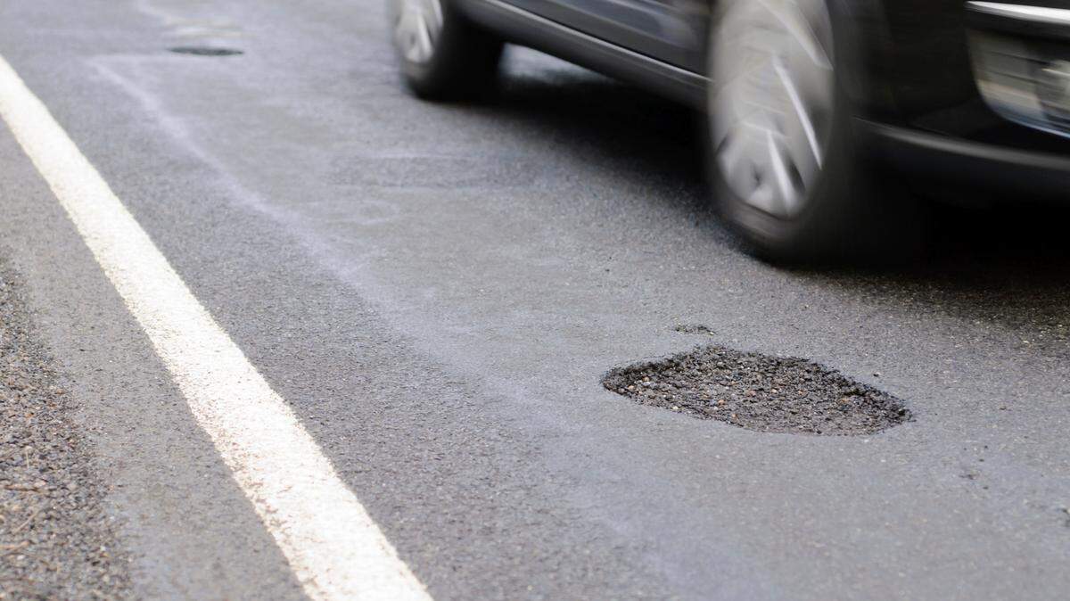 Where have State College drivers spotted pot holes and other road concerns?