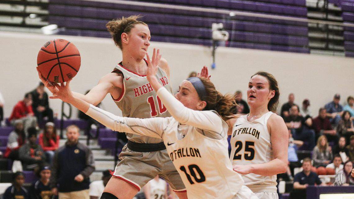 Springfield Lanphier’s speed, pressure stop Highland in Class 3A super-sectional