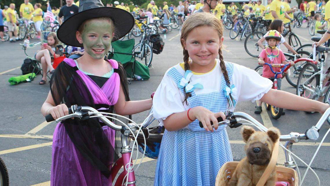 Kelly Cohn and Natalie Cohn, both 10, got in the spirit with Wicked Witch and Dorothy costumes.