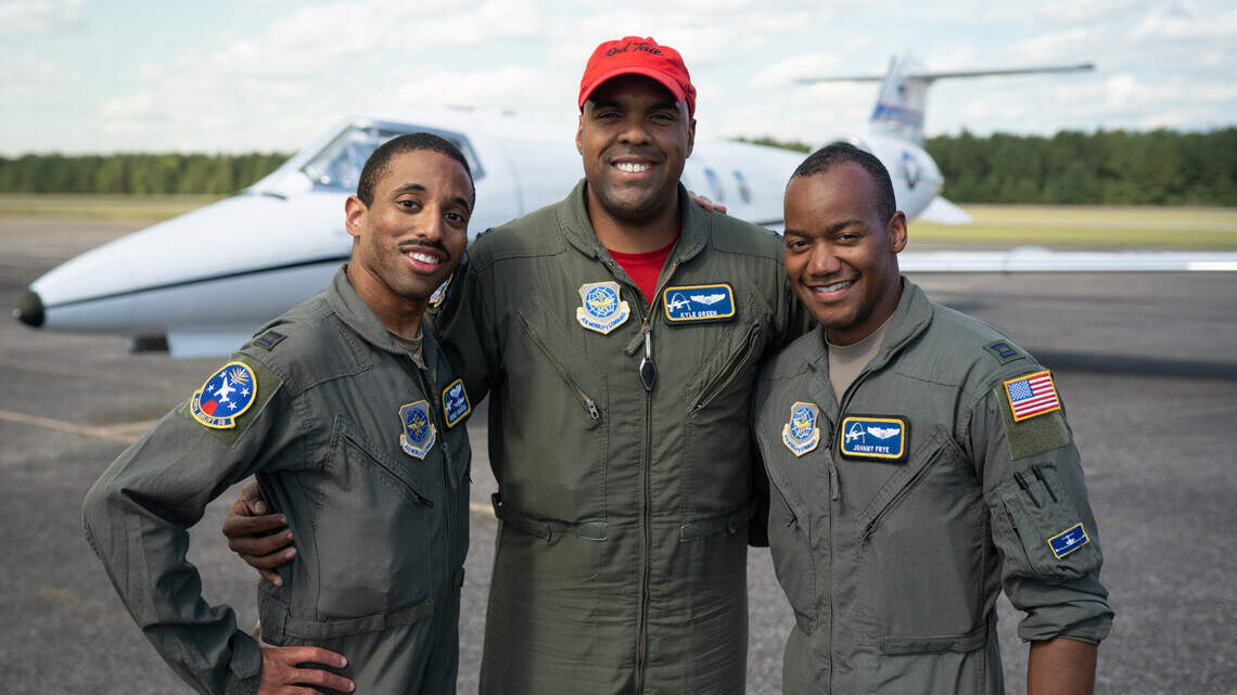 All Black crew from Scott Air Force Base makes history with Tuskegee landing