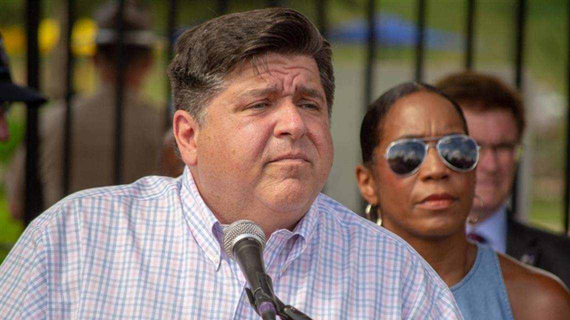 COVID restrictions in southwest IL could be lifted Friday if positivity rate stays low