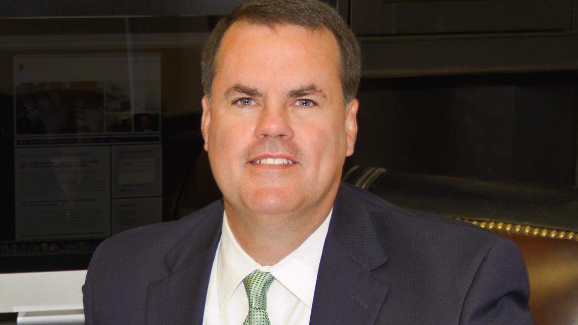 Collinsville native Marc Parker earns IHSA basketball officials honor