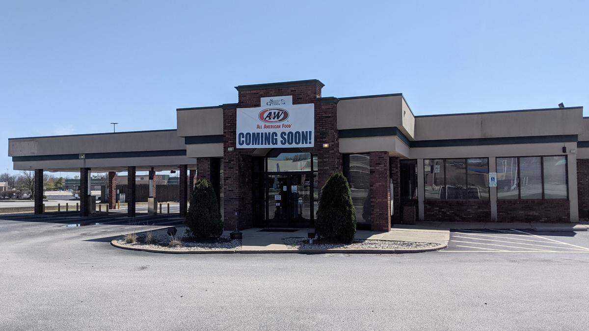 A new A&W Restaurant is coming to the area. The restaurant will be located in a former Scott Credit Union at 648 Carlyle Ave. in Belleville. The former financial institution building will be renovated in the coming months.