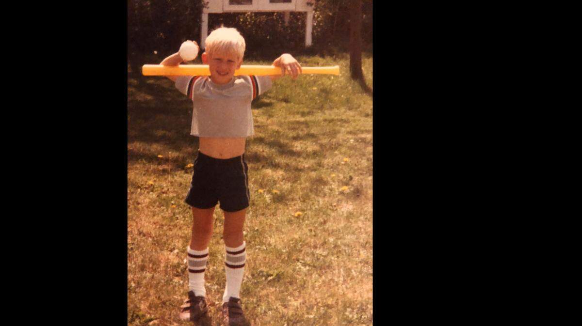 Scott Battas loved to play sports as a boy. He’s now Mascoutah High School athletic director, and he’s trying to get children in the community to spend more time outdoors.