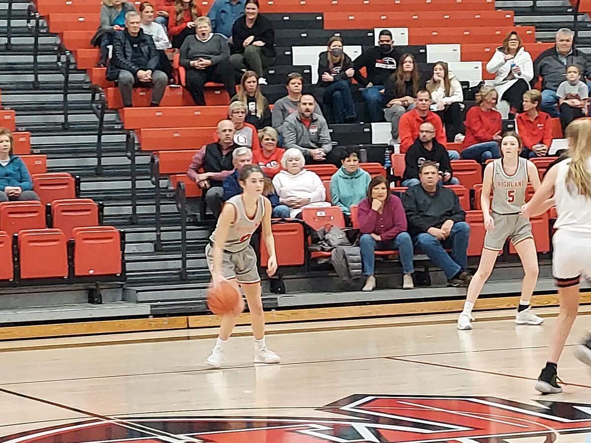 Highland senior point guard Abby Huelsmann looks to set up a play during an IHSA Class 3A regional semifinal game at Triad High School on Tuesday, Feb. 15. The Lady Bulldogs fought hard but ultimately fell to the Knights 31-26 while seeing their season end at 8-24.