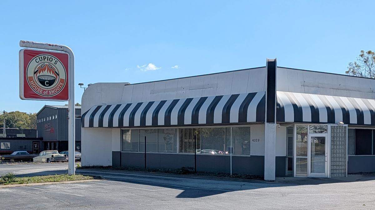 Cupio's recently installed a new sign at 4320 W. Main St. in Belleville, the former site of a Steak 'n Shake.
