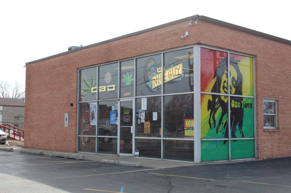 The CBD Kratom store in Fairview Heights occupies a room within the Mr. Nice Guy head shop, where you can get hemp flowers and a pipe to smoke them.