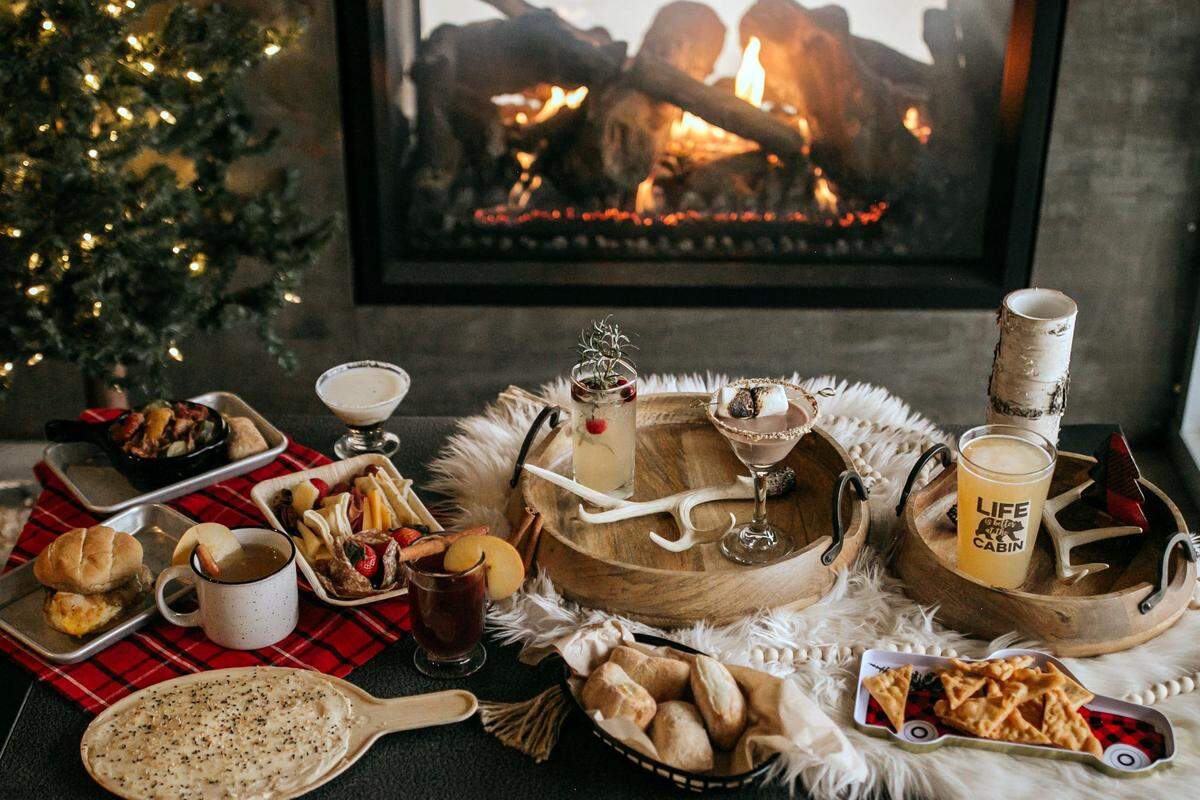 Eckert’s Belleville Farm is hosting Cozy Cider Cabin Pop-Up events Thursdays-Sundays through Feb. 19. For more information, visit www.eckerts.com.