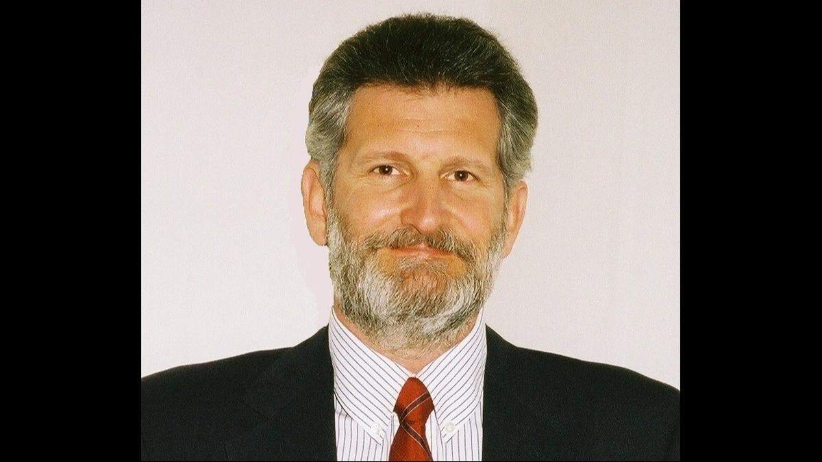 Gary Peccola