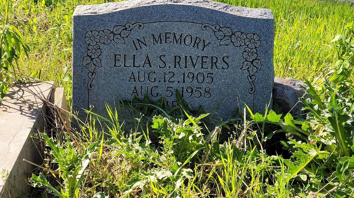 FILE gravestone