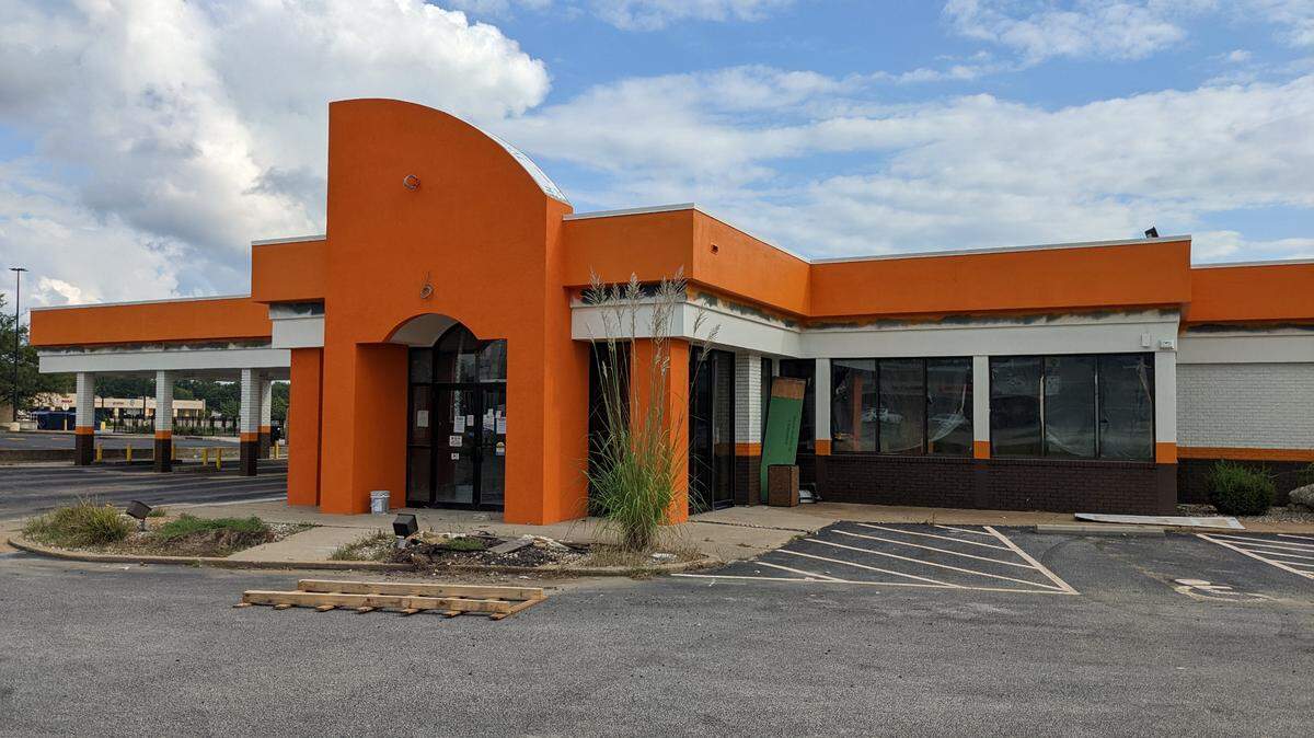 The former Scott Credit Union at 648 Carlyle Ave. in Belleville is being transformed into an A&W Restaurant.