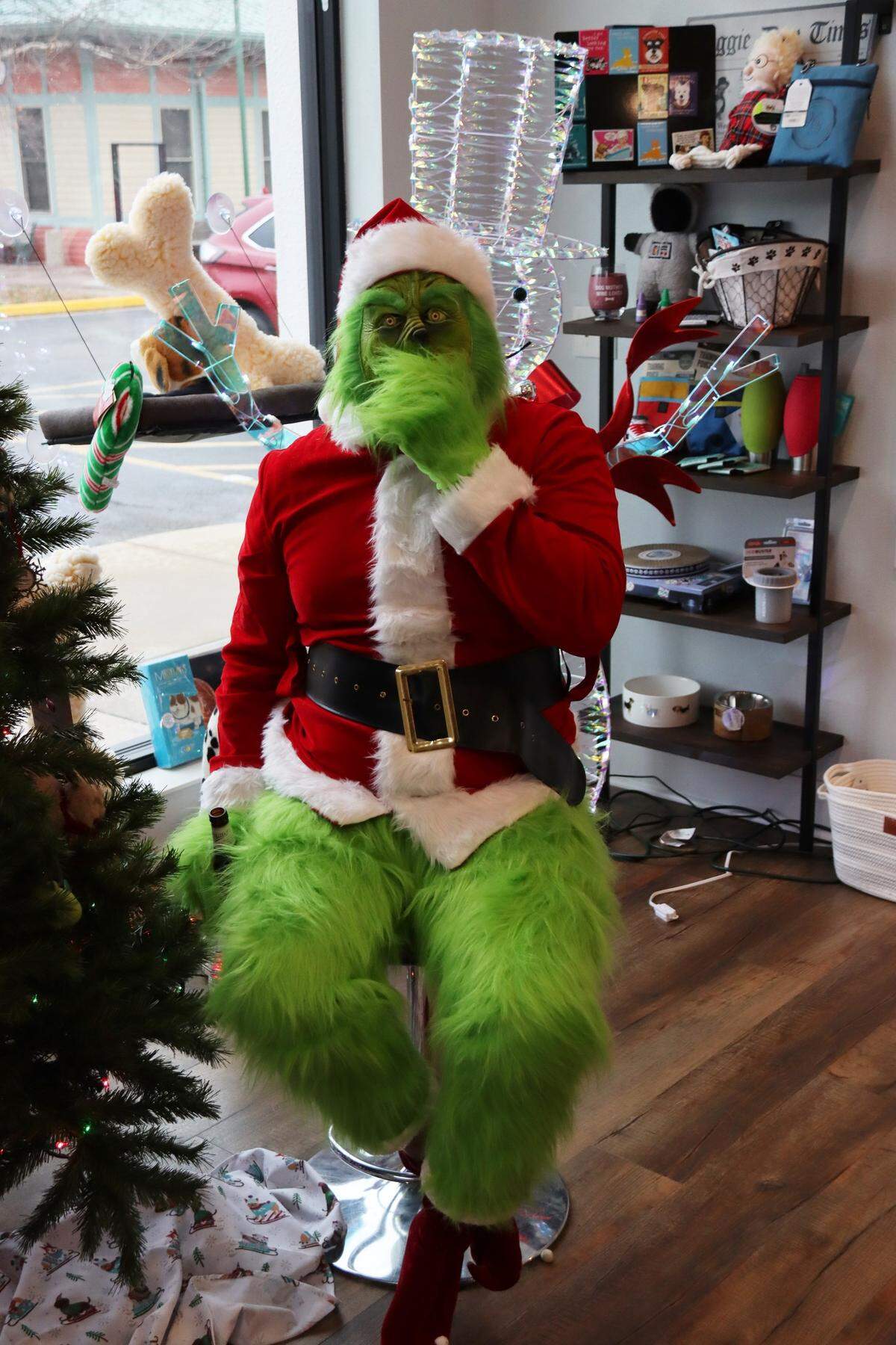 The Grinch showed up at Furchild during Tinsel Around Town Dec. 10 in O’Fallon. Starting with the festive Illuminated Holiday Parade that drew thousands to downtown O’Fallon and continuing the community camaraderie throughout the month of December, Downtown District merchants and the O’Fallon-Shiloh Chamber of Commerce are jolly about a most wonderful time this year.