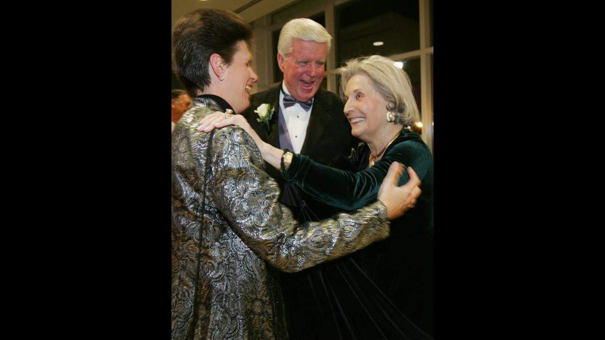 McKendree University President James Dennis and Senior Vice President Victoria Dowling greet benefactor Fern Hettenhausen at the 2006 opening of The Hett.