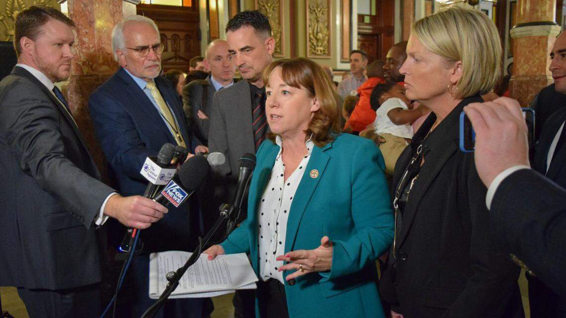 Illinois House panel advances bill to strengthen homeschooling oversight