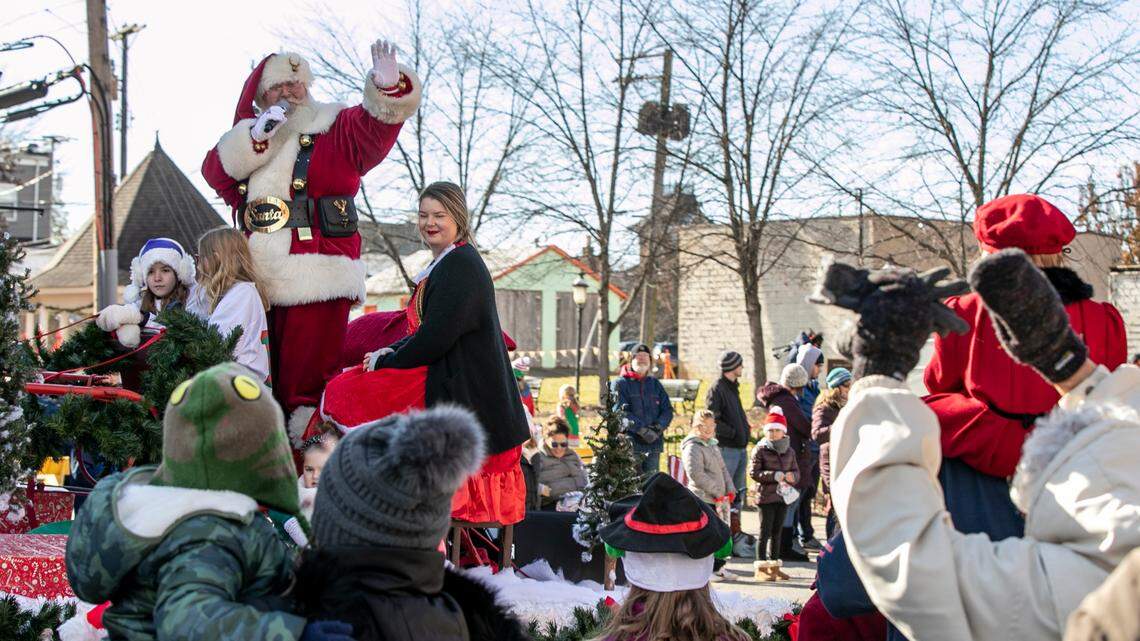 Belleville’s Santa Parade, Christkindlmarkt highlight southwest IL calendar of events