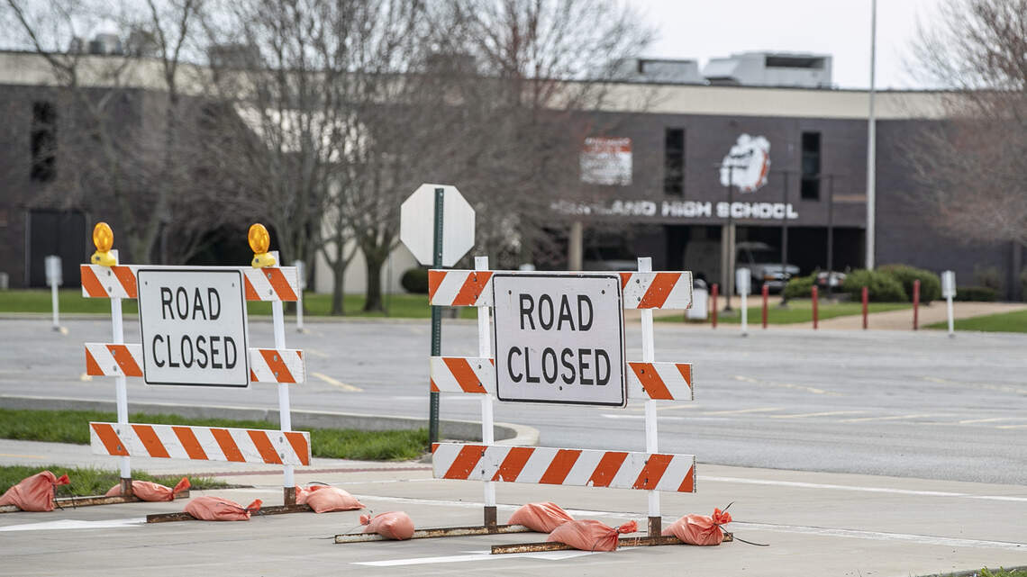Highland schools in southwestern Illinois await judge’s decision on mask mandate