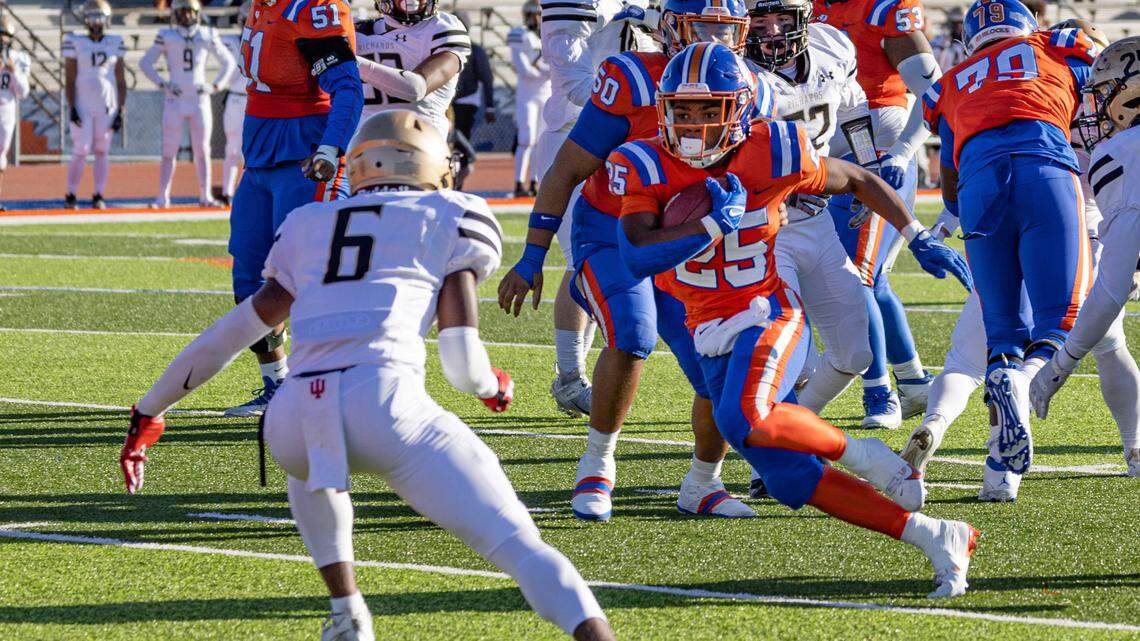 Motivated by last year’s loss, East St. Louis flies into 6A title game with confidence