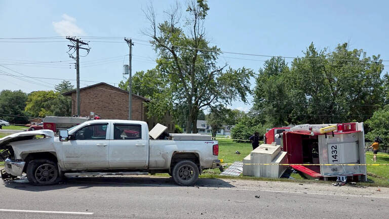 Fire truck was on a call when it flipped in Cahokia Heights crash, police say