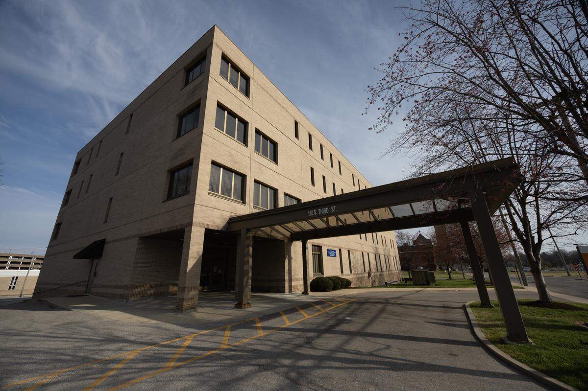 SIHF Healthcare, formerly Southern Illinois Healthcare Foundation, bought this medical building in downtown Belleville on Dec. 6, 2024, from St. Elizabeth’s Hospital in O’Fallon. It sold for $2.95 million.