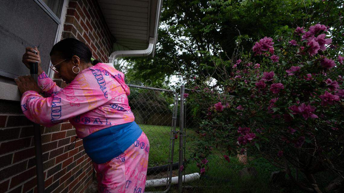 IL lawmaker calls for investigation of health risks from sewage exposure in Cahokia Heights