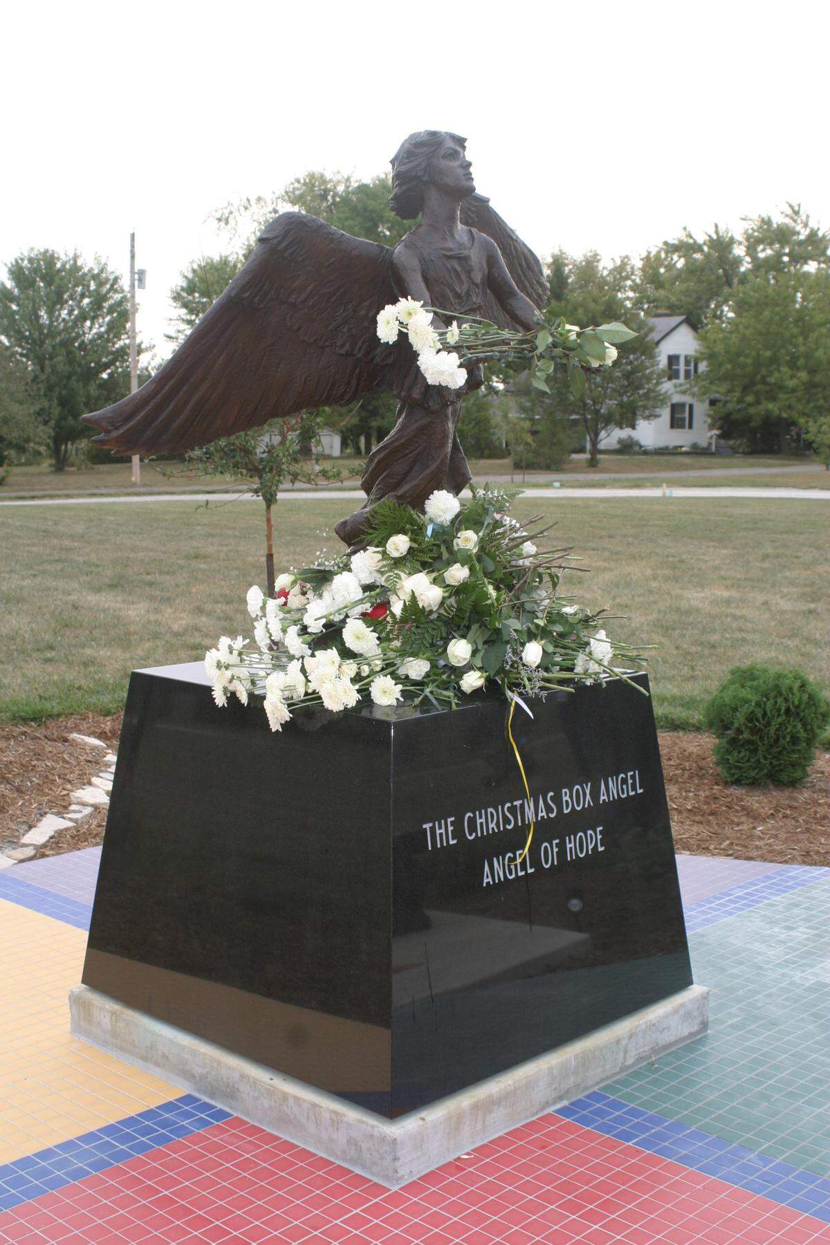 The annual Angel of Hope ceremony will take place Thursday, Dec. 6 at both Lake View Memorial Gardens in Fairview Heights and Bellevue Park in Belleville. Ceremonies will start at 7 p.m.