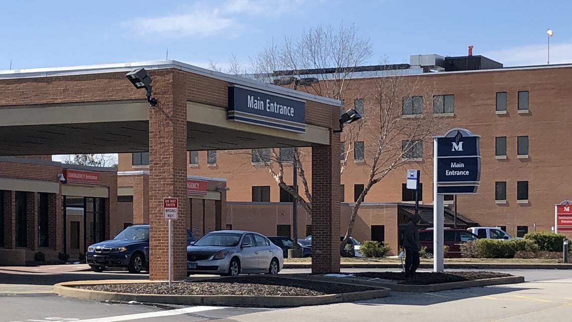 These metro-east hospitals have eased mask requirements as COVID levels decline in IL