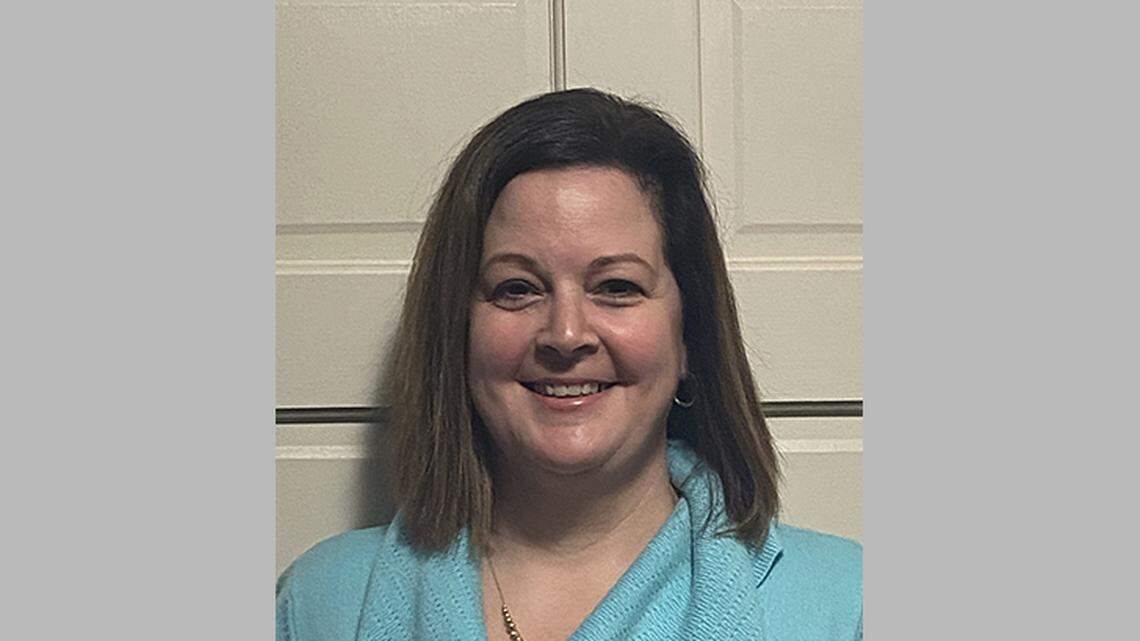 Suzanne Mushaney, candidate for Dupo 196 School Board