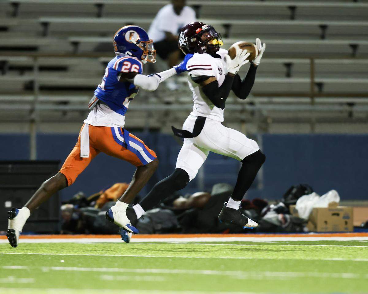 Belleville West’s Nick Hankins Jr. plays on both sides of the football for the Maroons, but is being recruited as a cornerback by at least 26 NCAA Division I programs.