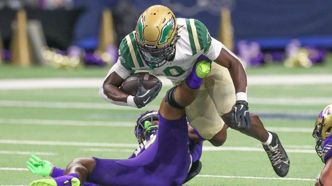 East St. Louis coach gets guarded after landing the nation’s No. 2 running back