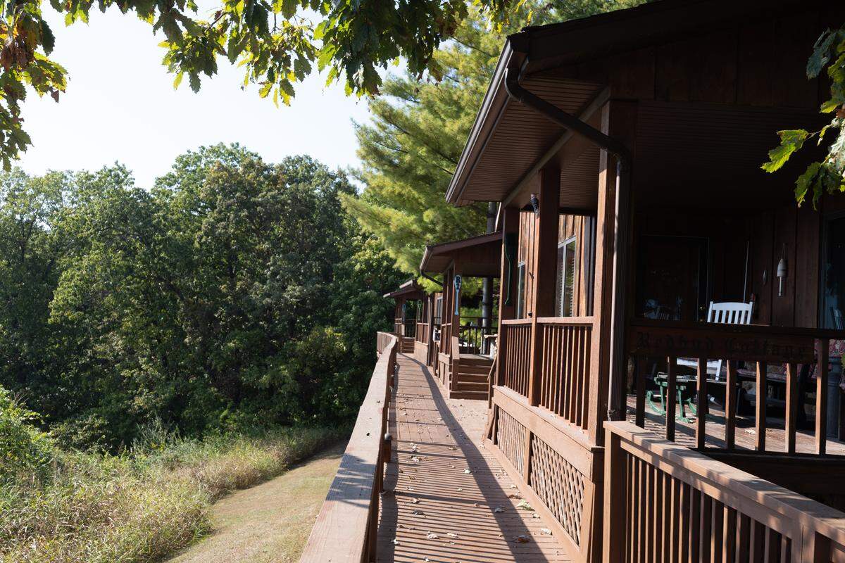 The Tara Point Inn also includes eight cabins, each with distinct characteristics.