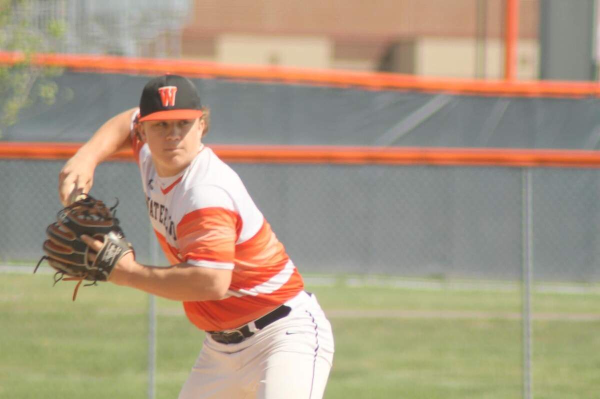 Evan Davis of Waterloo High School is the winner of this week’s Belleville News-Democrat Baseball Player of the Week high school poll, as selected by readers of bnd.com.