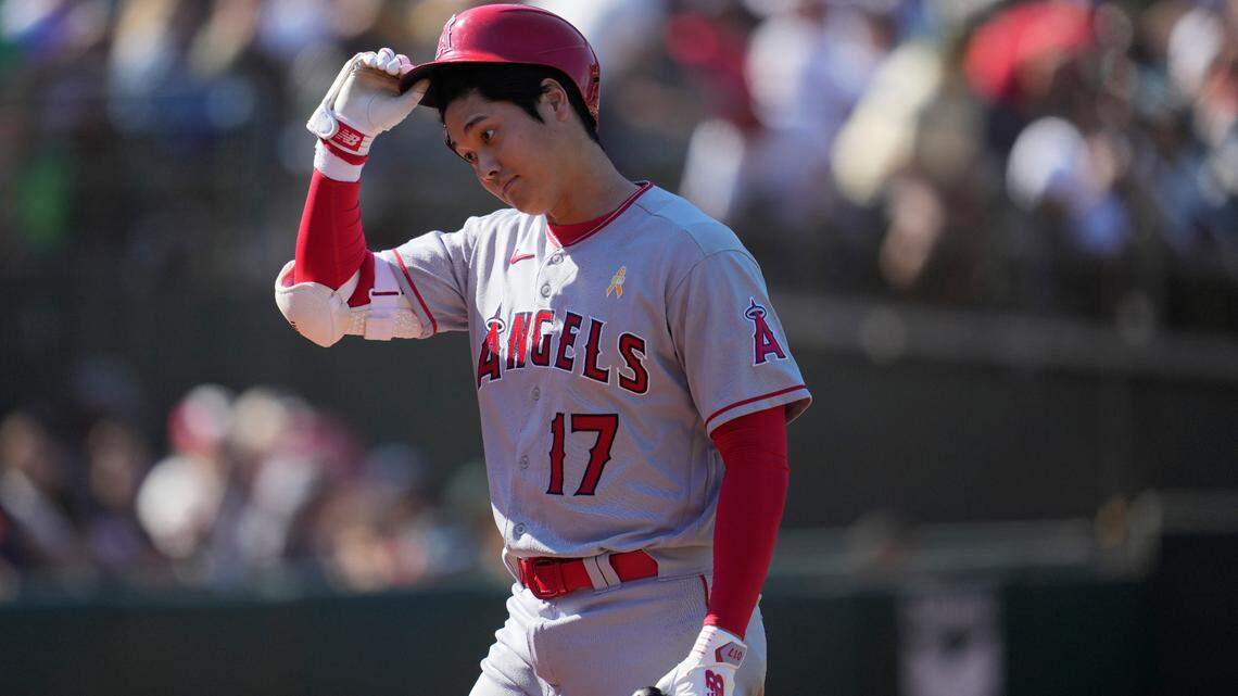How does Shohei Ohtani’s contract change the free agent market and the Cardinals plans?