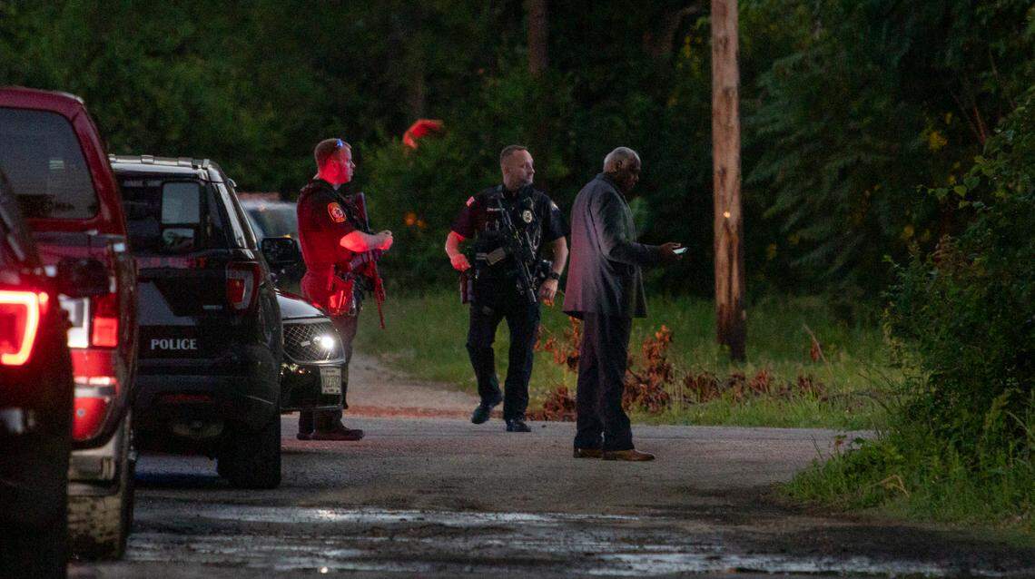 Police from several agencies responded to the area between 35th and 36th Streets where they intersect Piggott Ave. in Cahokia Heights Thursday evening.