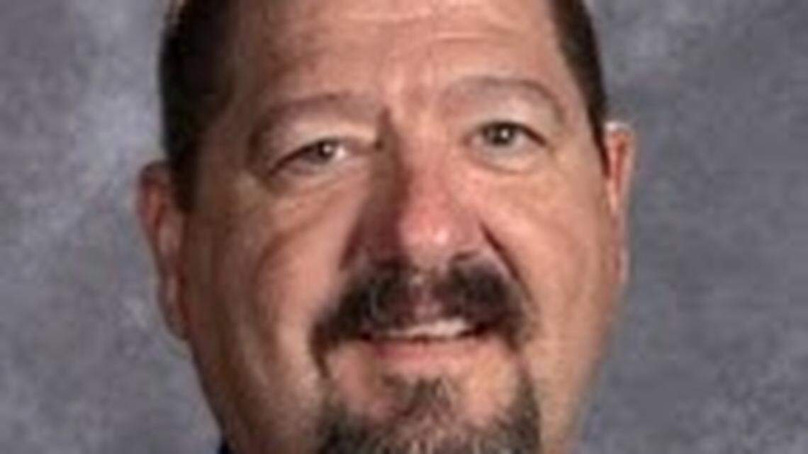 Freeburg High School joins feeder districts by sticking with some in-person classes