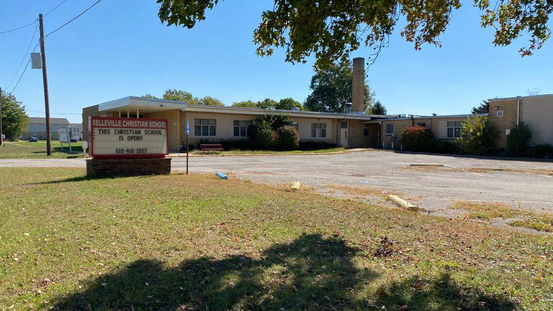 Belleville private school pivots to online classes for most grades. Here’s why