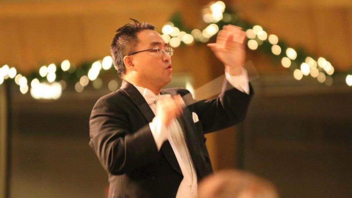 Joseph Choi, Belleville Philharmonic music director and conductor
