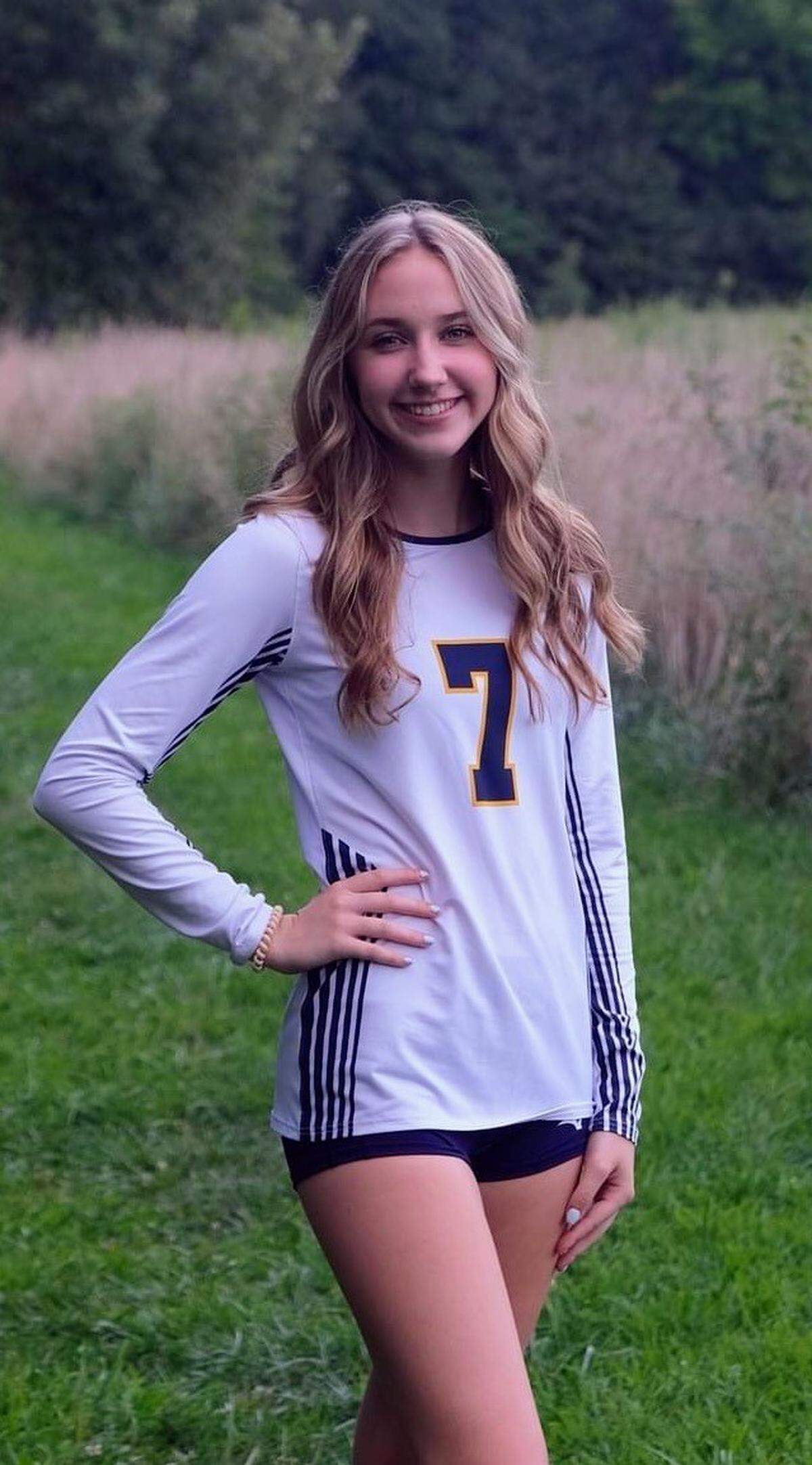 O’Fallon High School volleyball star Annalie McWhorter&nbsp;is the winner of the latest Belleville News-Democrat Player of the Week high school poll, as selected by readers of bnd.com.
