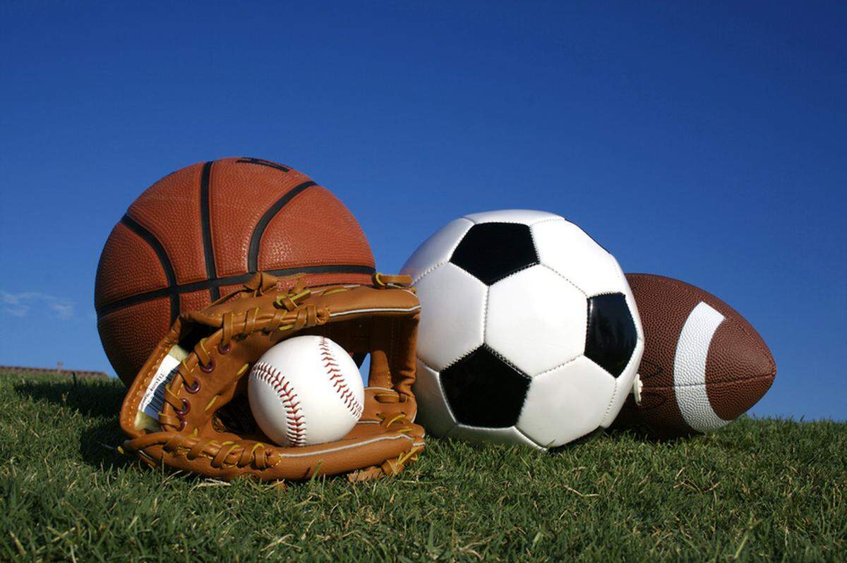 Vote for the Belleville News-Democrat’s Football Athlete of the Week. Poll closes at 11:59 p.m. Thursday, Sept. 1. To vote again, hit refresh.