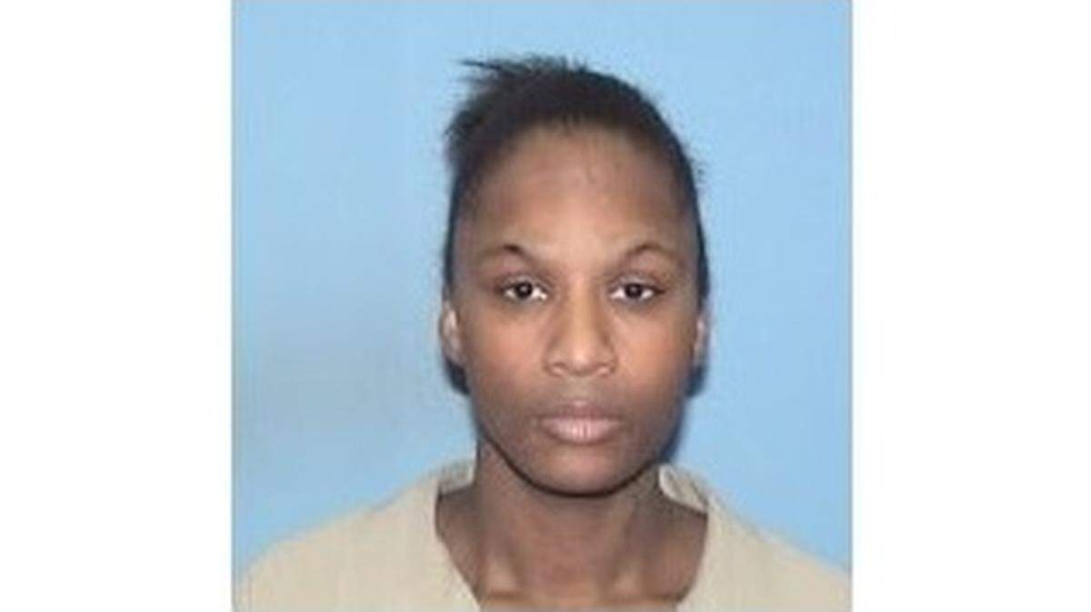Strawberry Hampton, legally known as Deon Hampton, is a transgender woman suing the Illinois Department of Corrections in order to be held at a women’s prison.