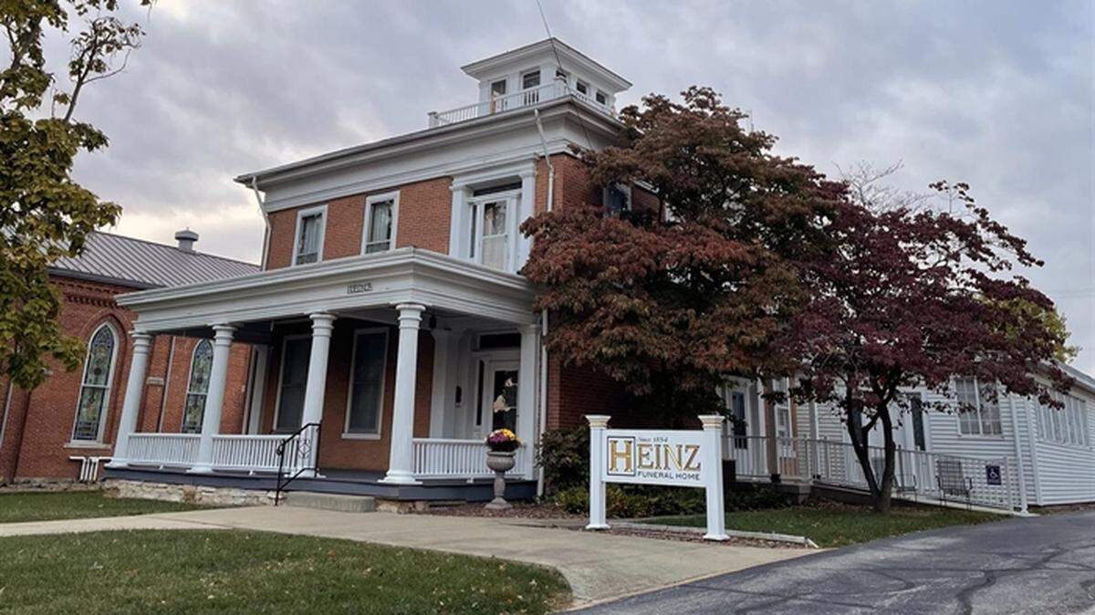 Heinz Funeral Home – whose director, Albert August “Gus” Heinz, agreed to a permanent revocation of his state funeral director license in October – is pictured in Carlinville before the signage was removed late last year.