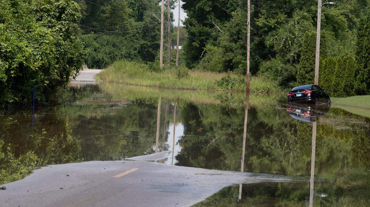 A section of Marybell Ave. near Bre-Mar Dr. in East St. Louis is still flooded.