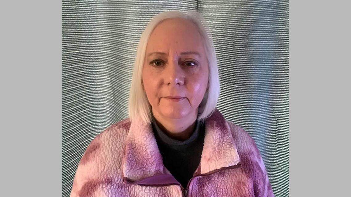 Linda Stoll, candidate for Dupo 196 School Board