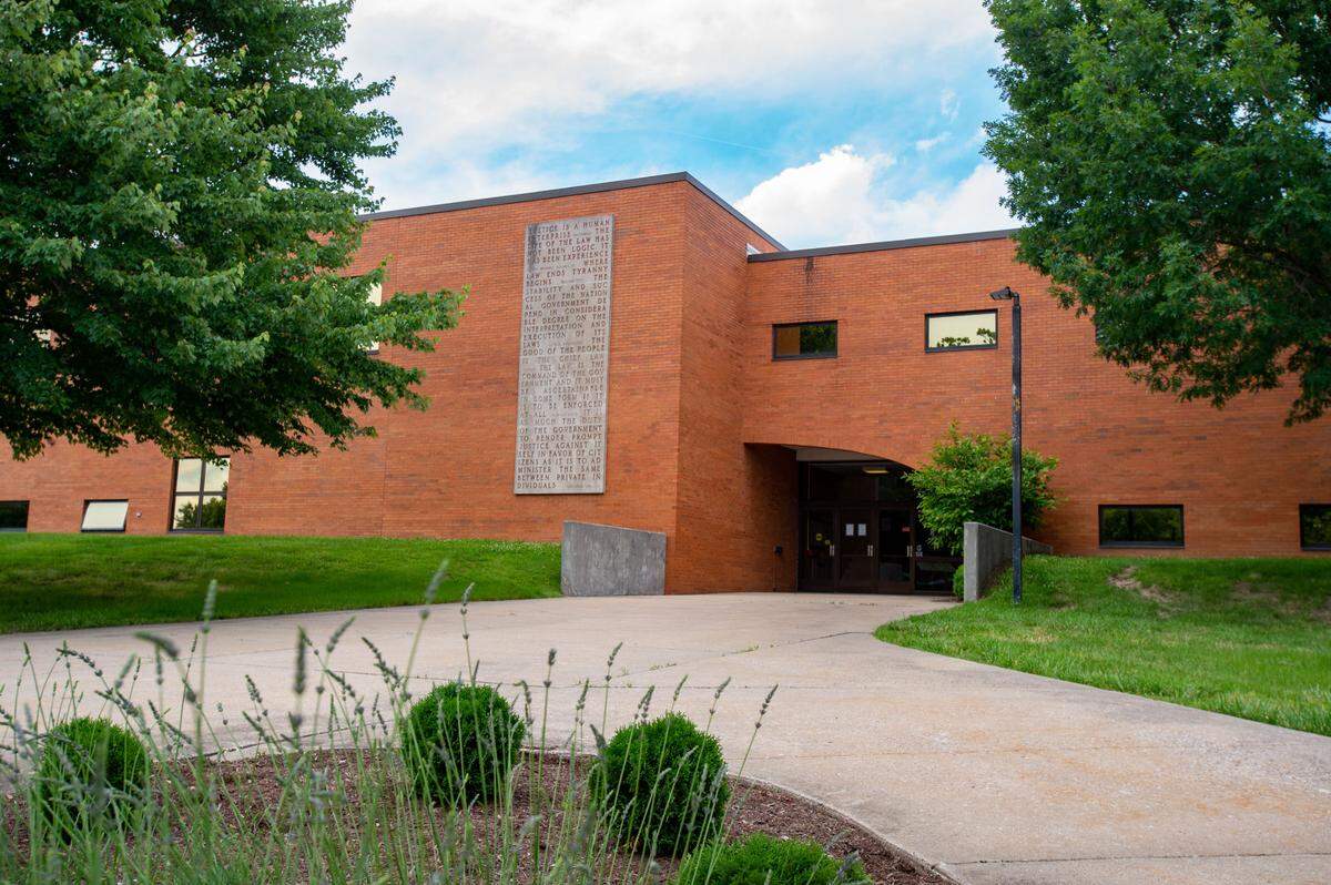 Southern Illinois University School of Law was established in 1972 on the campus of Southern Illinois University Carbondale. It has about 250 students signed up for fall semester.