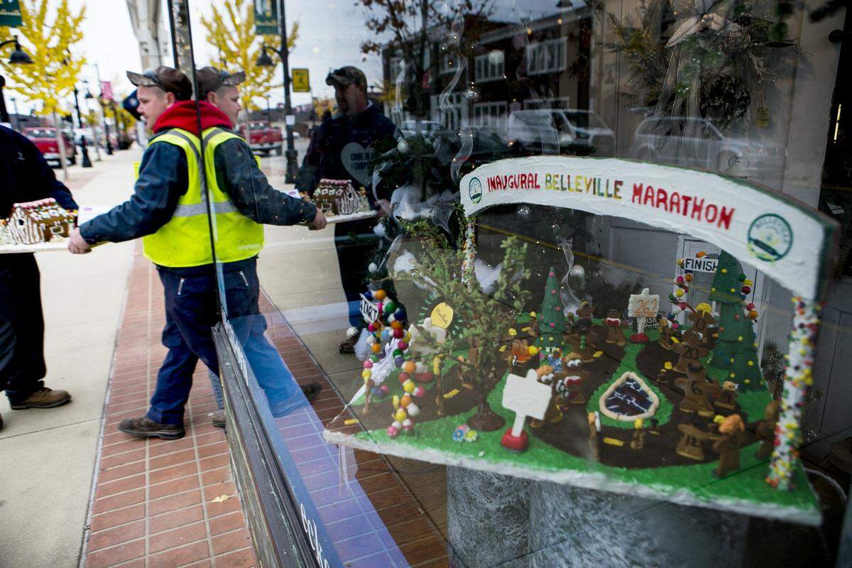 In this BND file photo, Belleville city employees deliver a 2016 Belleville Gingerbread contest entry to a business on Main Street. People can attend this year’s awards ceremony at 1:30 p.m. Sunday, Nov. 17, in the Nichols Community Center at 515 E. D St. , Belleville.