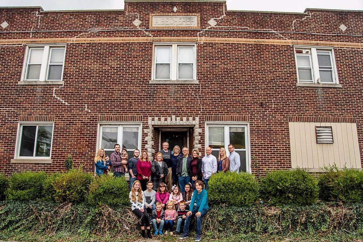 Herb Roach and his family at the Dandy Inn before it was torn down in 2019