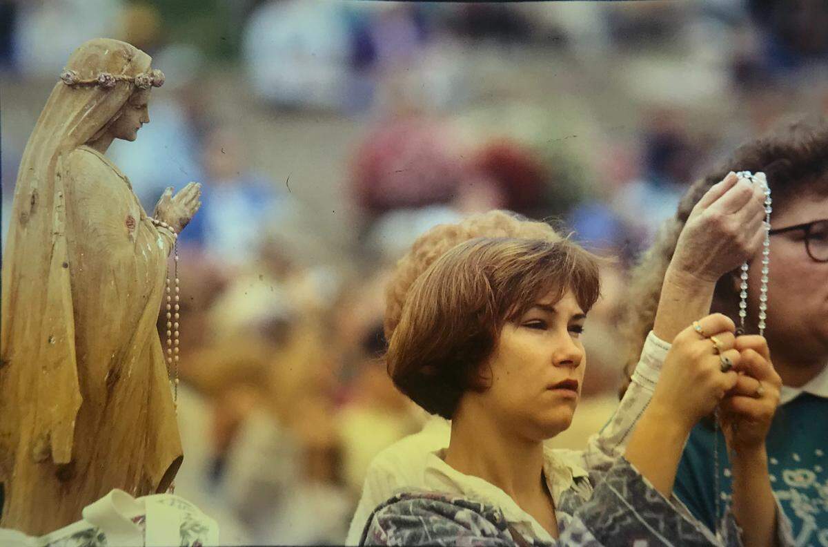 In 1994, thousands came from around the country to the Shrine in Belleville to practice devotion to Mary.