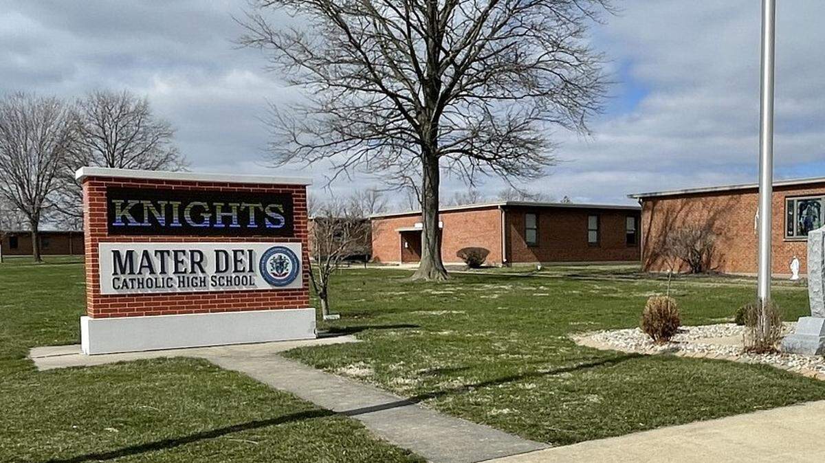 Breese Mater Dei Catholic High School.