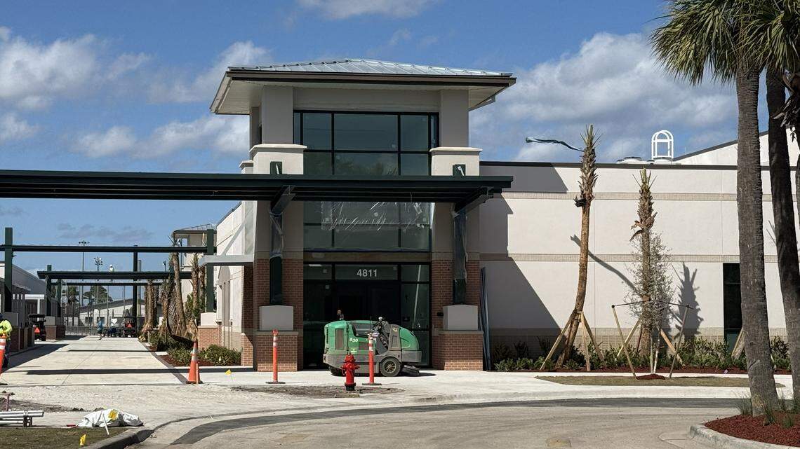 Cardinals’ roster, spring home both under construction as new season dawns